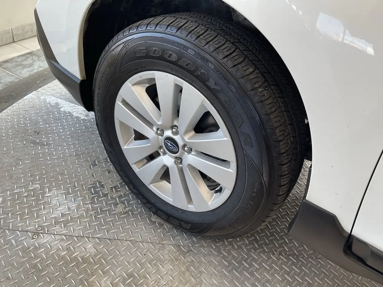 Subaru OUTBACK снимка Subaru OUTBACK