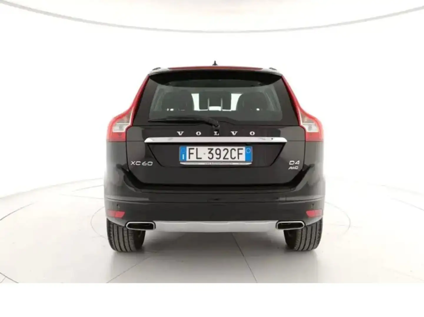 Volvo XC60 XC60 2.4 d4 Business Plus awd 190cv geartronic Zwart - 2