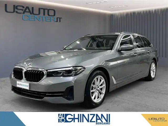 BMW 518 518d Business Touring mhev 48V