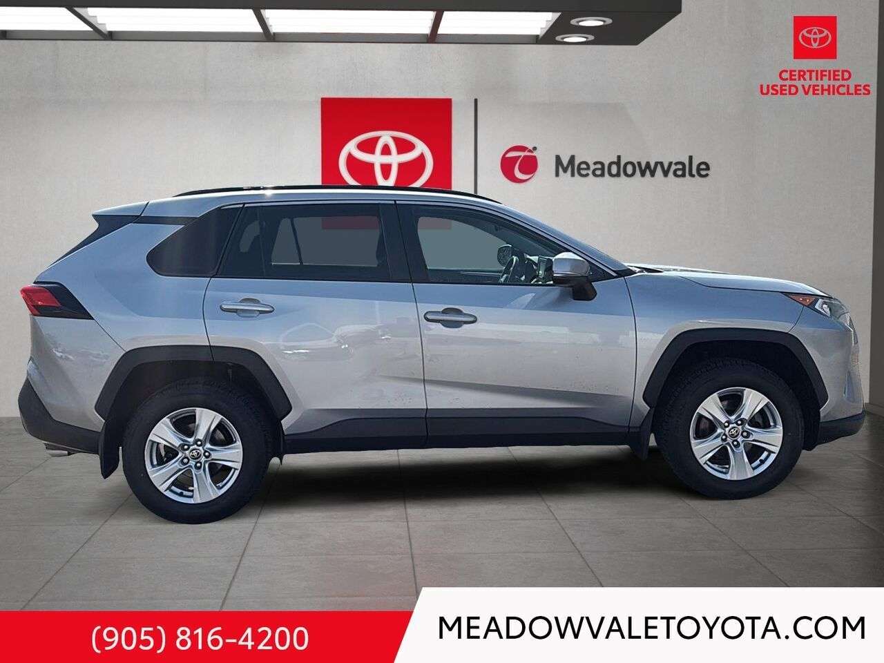2021 Toyota RAV4 XLE AWD One Owner — снимка 1