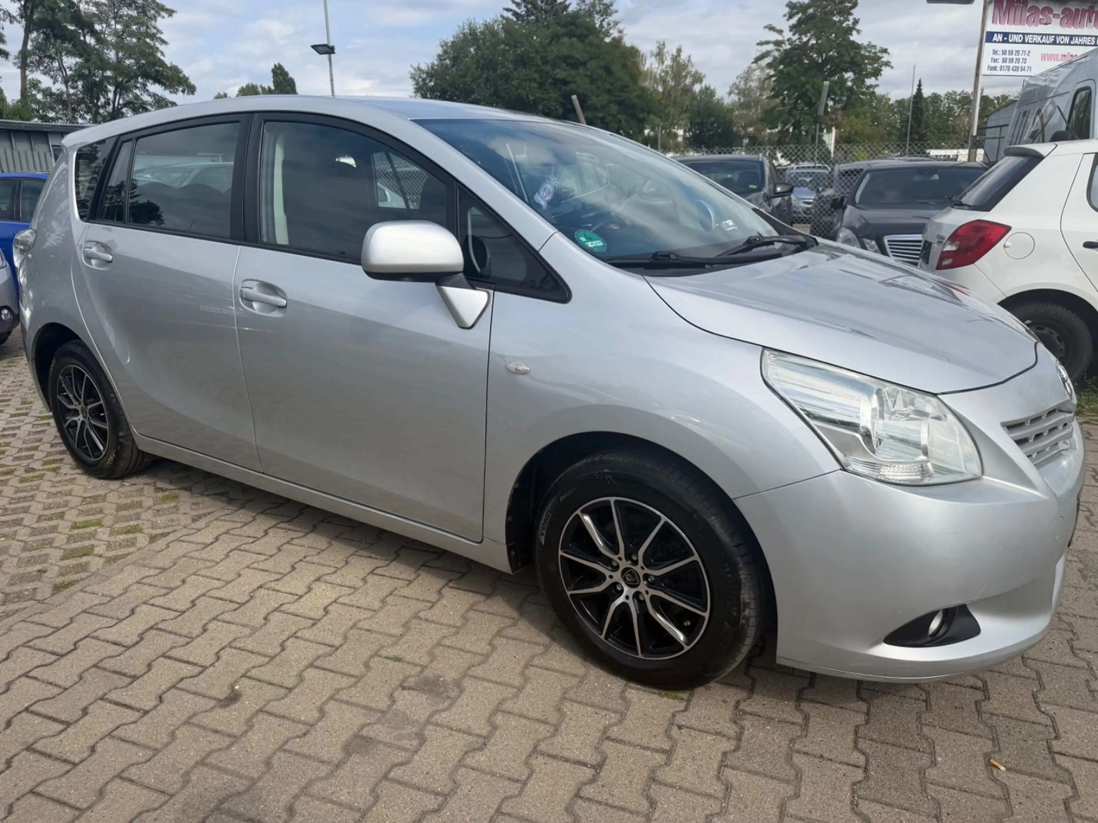 Toyota Verso Life*7 SITZE*KAMERA*NAVI*TEPMOMAT*PDC — photo 2