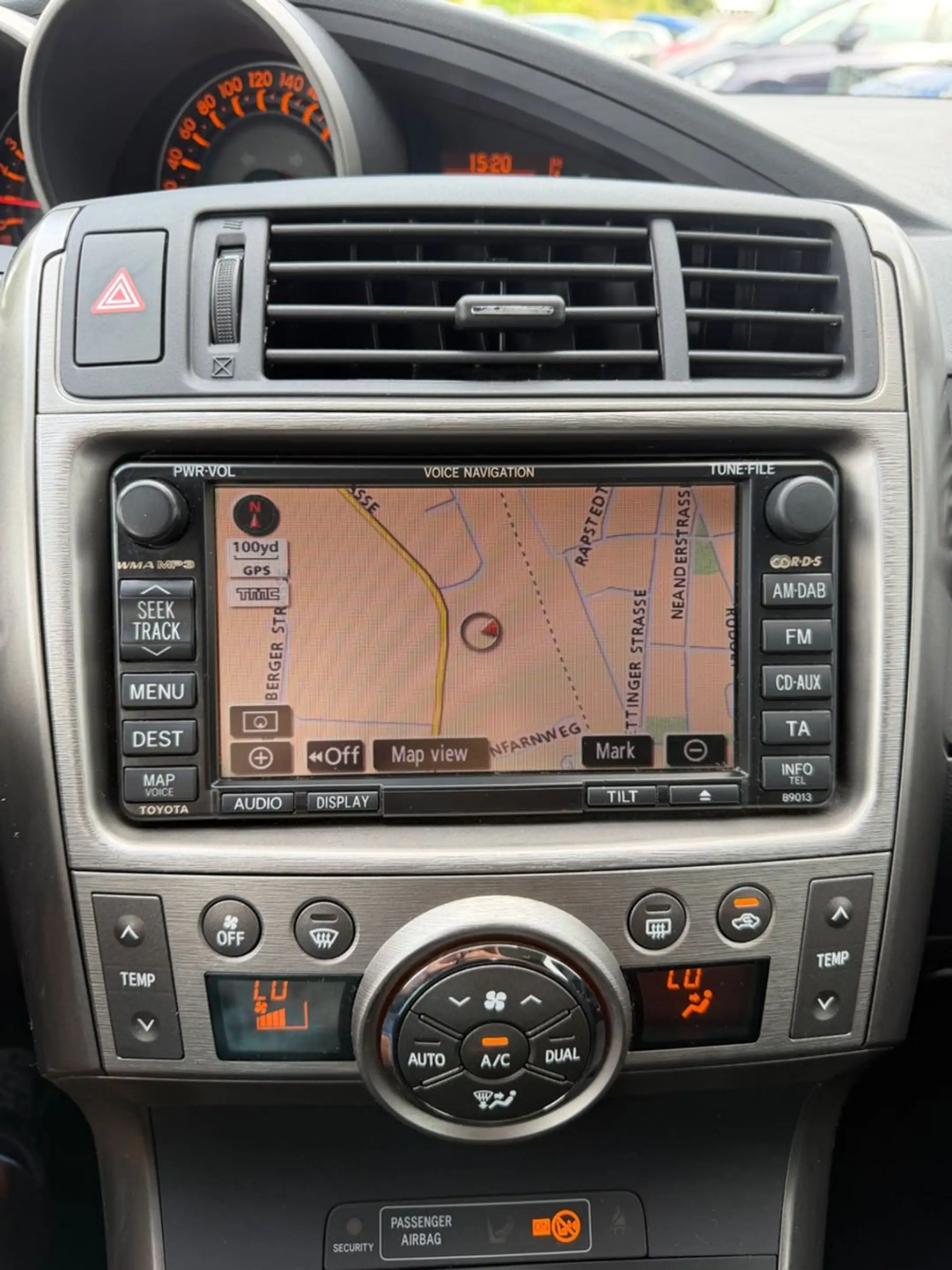 Toyota Verso Life*7 SITZE*KAMERA*NAVI*TEPMOMAT*PDC — photo 19