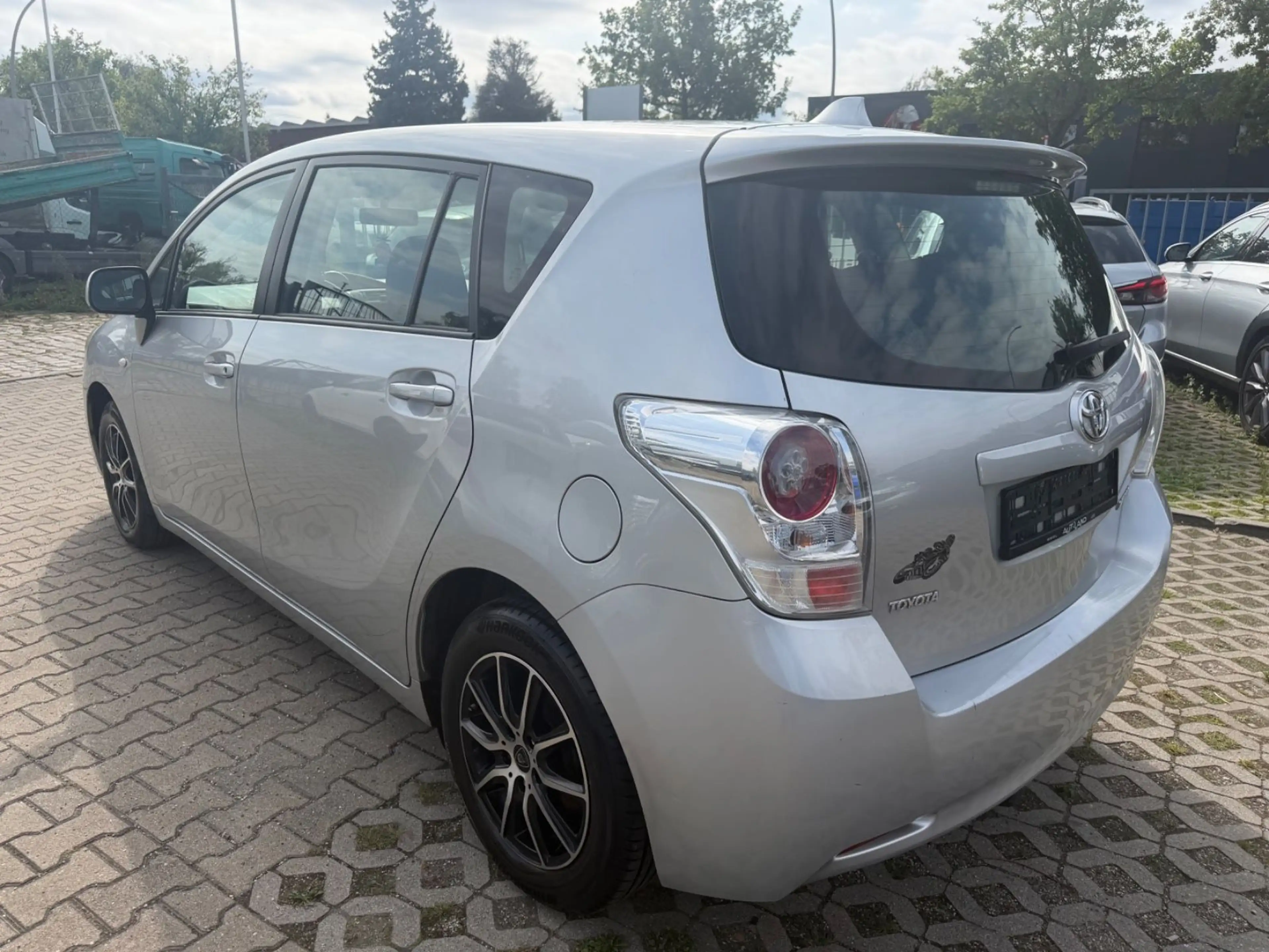 Toyota Verso Life*7 SITZE*KAMERA*NAVI*TEPMOMAT*PDC — photo 9