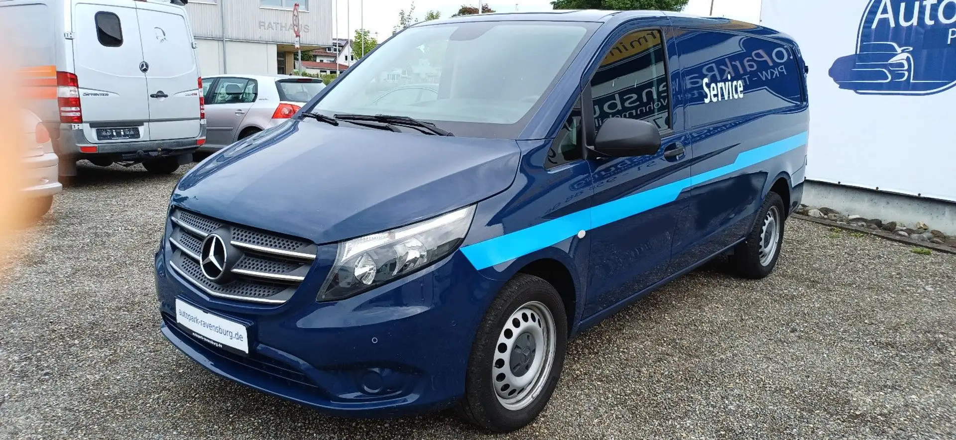Mercedes-Benz Vito 116 CDI 4x4 lang Sthzg. RFK Klima Flügelt. Blau - 1