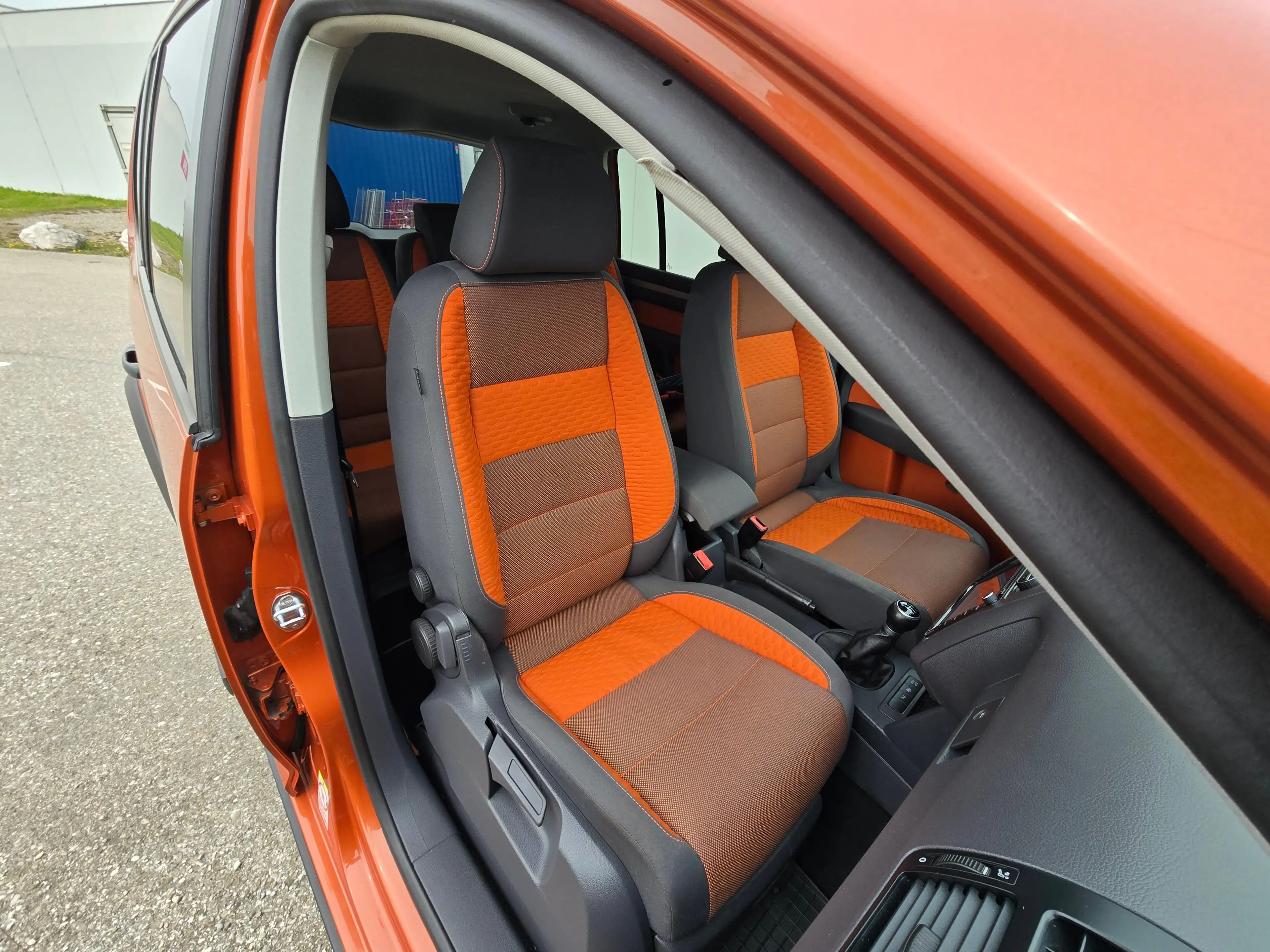 Volkswagen Cross Touran Top* Kredit* 7 Sitzer* Navi* Tempomat* Sitzheizung — photo 15
