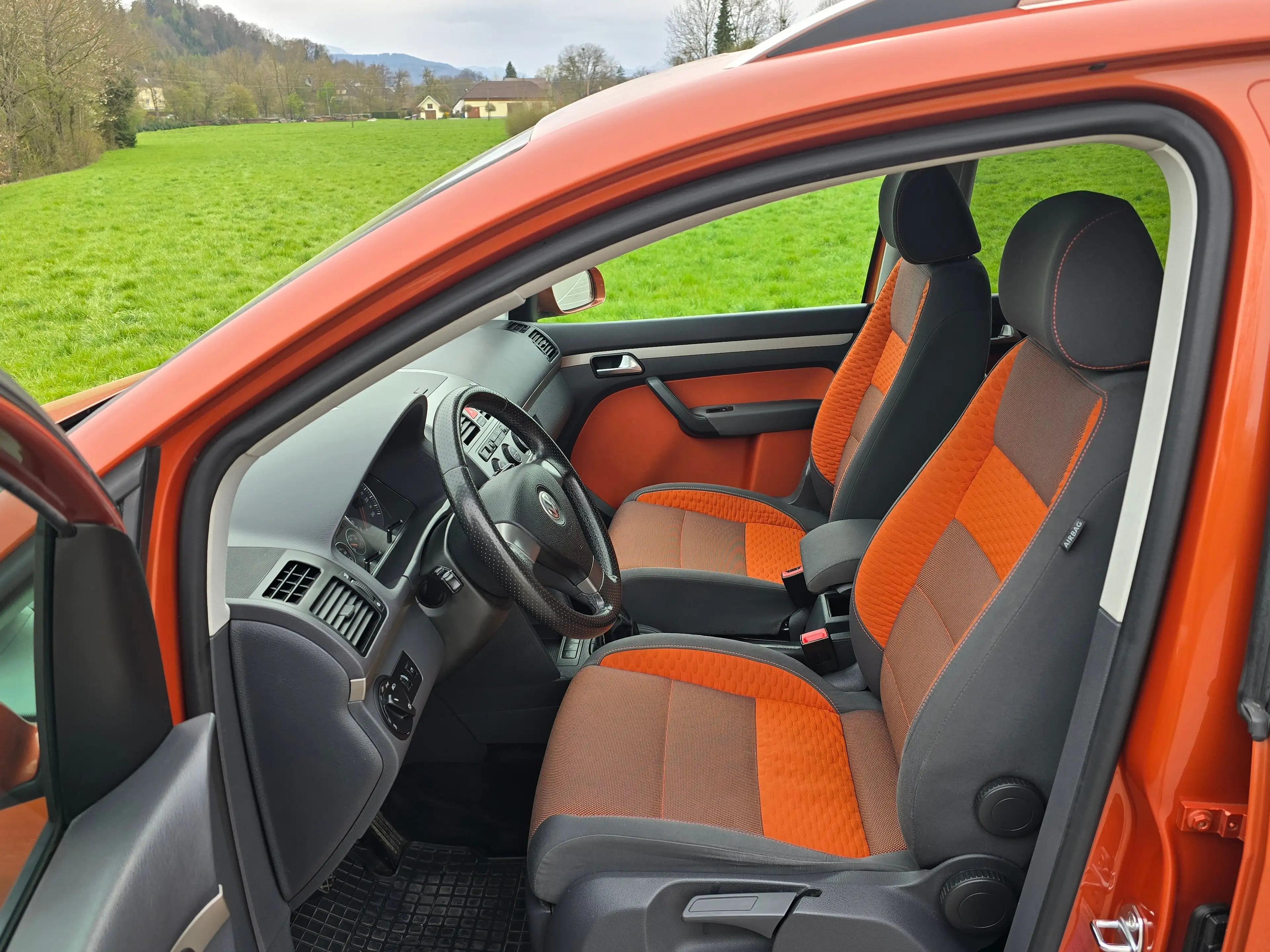 Volkswagen Cross Touran Top* Kredit* 7 Sitzer* Navi* Tempomat* Sitzheizung — photo 10