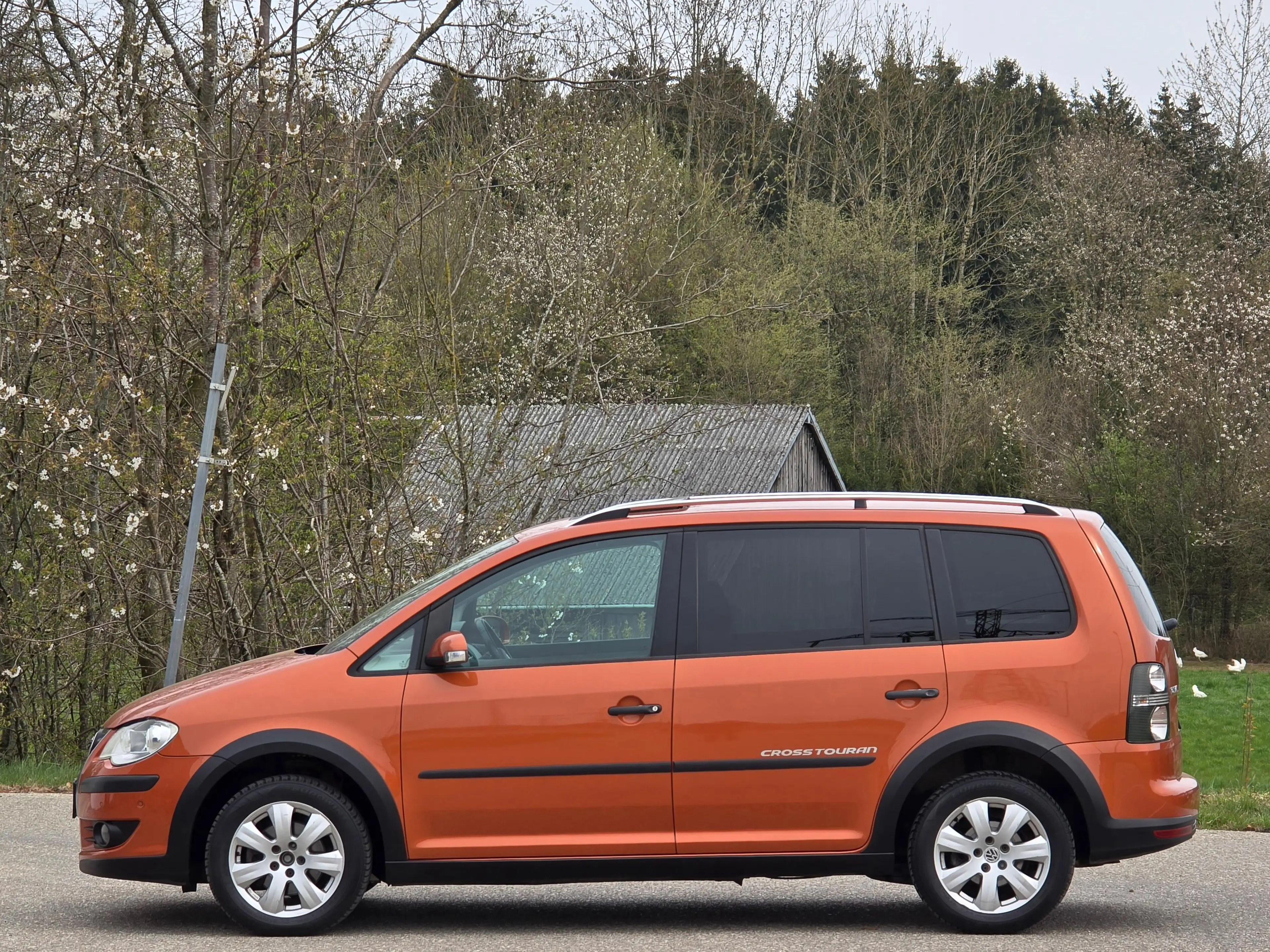 Volkswagen Cross Touran Top* Kredit* 7 Sitzer* Navi* Tempomat* Sitzheizung — photo 7
