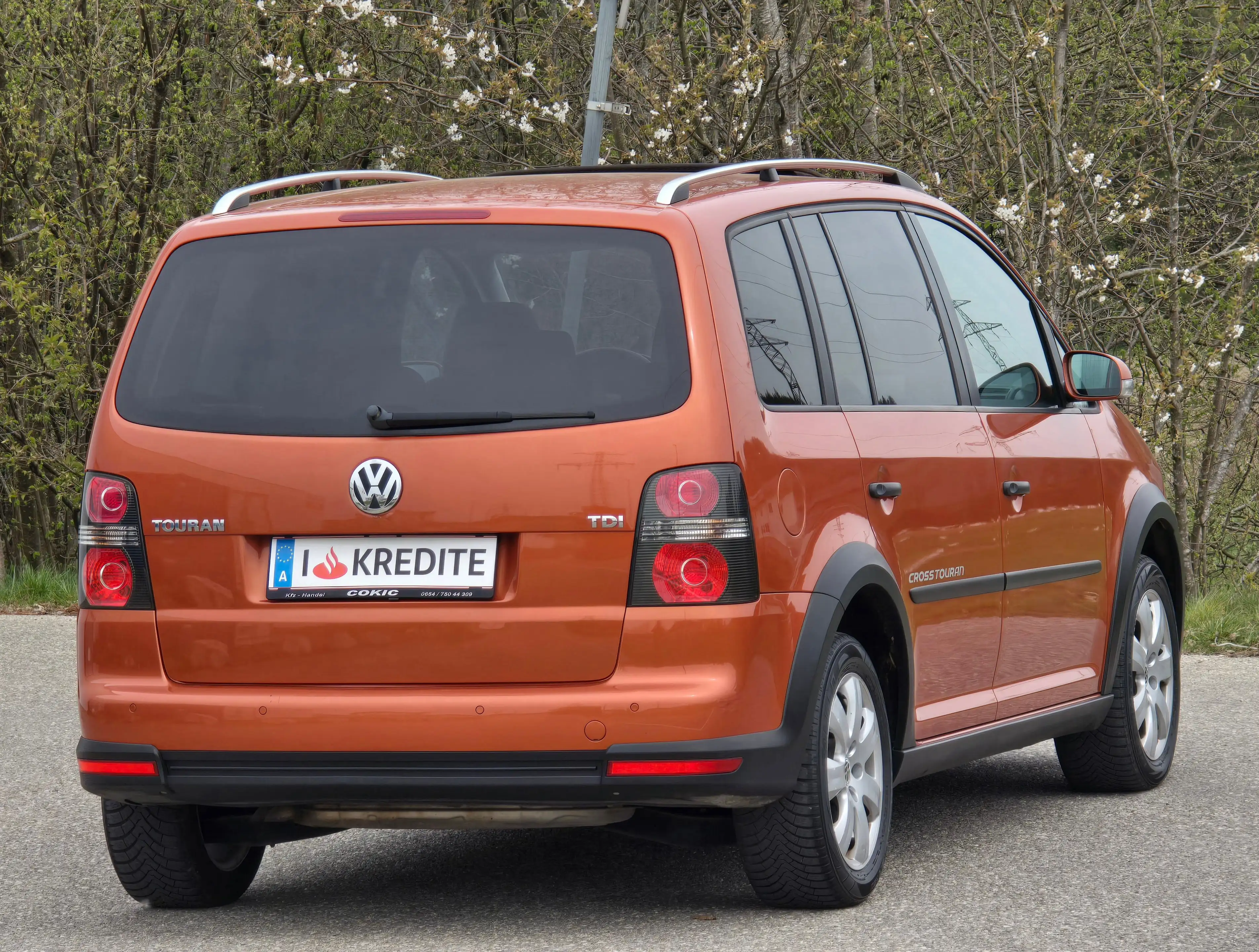Volkswagen Cross Touran Top* Kredit* 7 Sitzer* Navi* Tempomat* Sitzheizung — photo 4