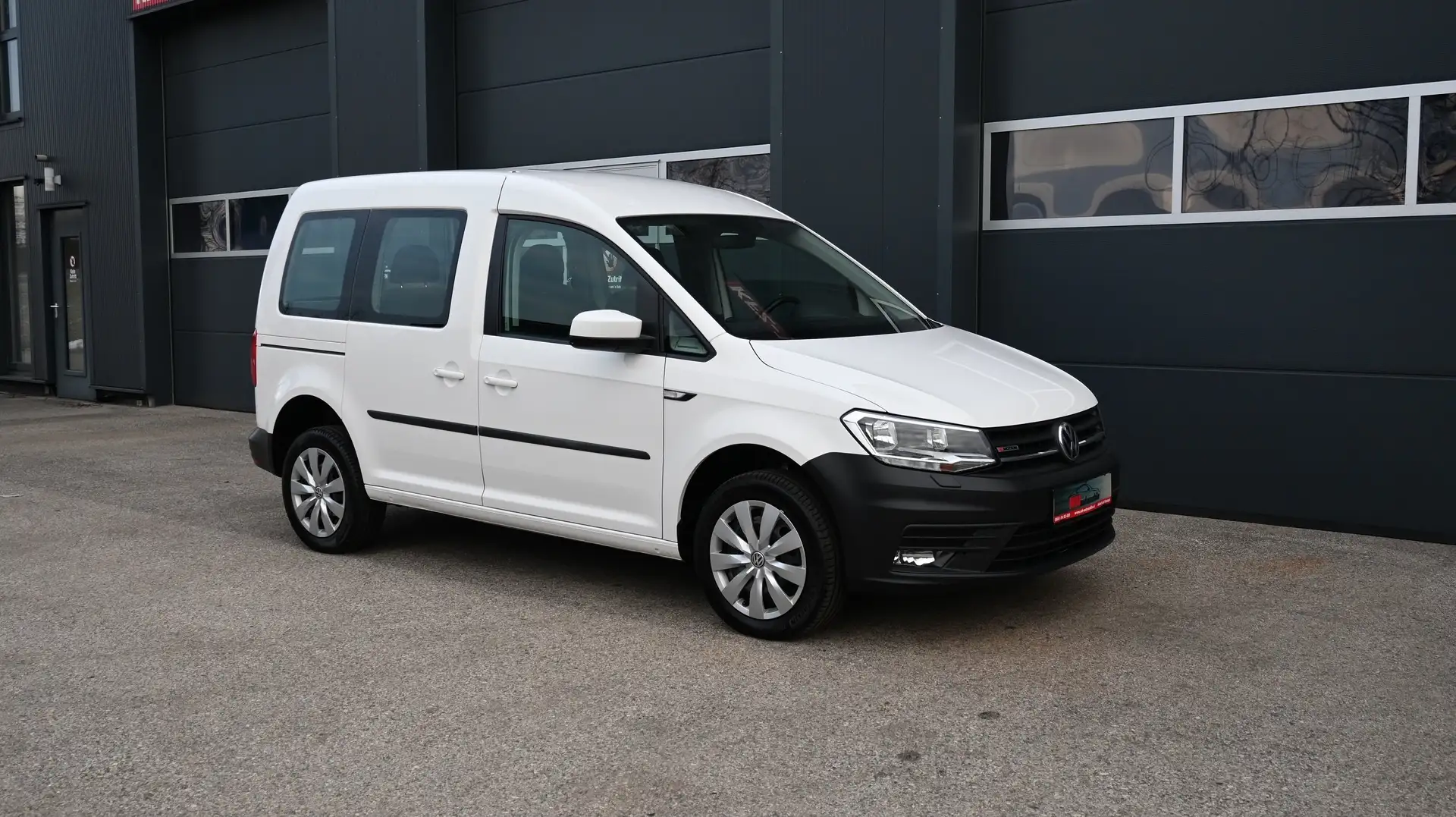 Volkswagen Caddy Caddy Kombi 2,0 TDI 4MOTION / 1.Besitz / AHV / Weiß - 2
