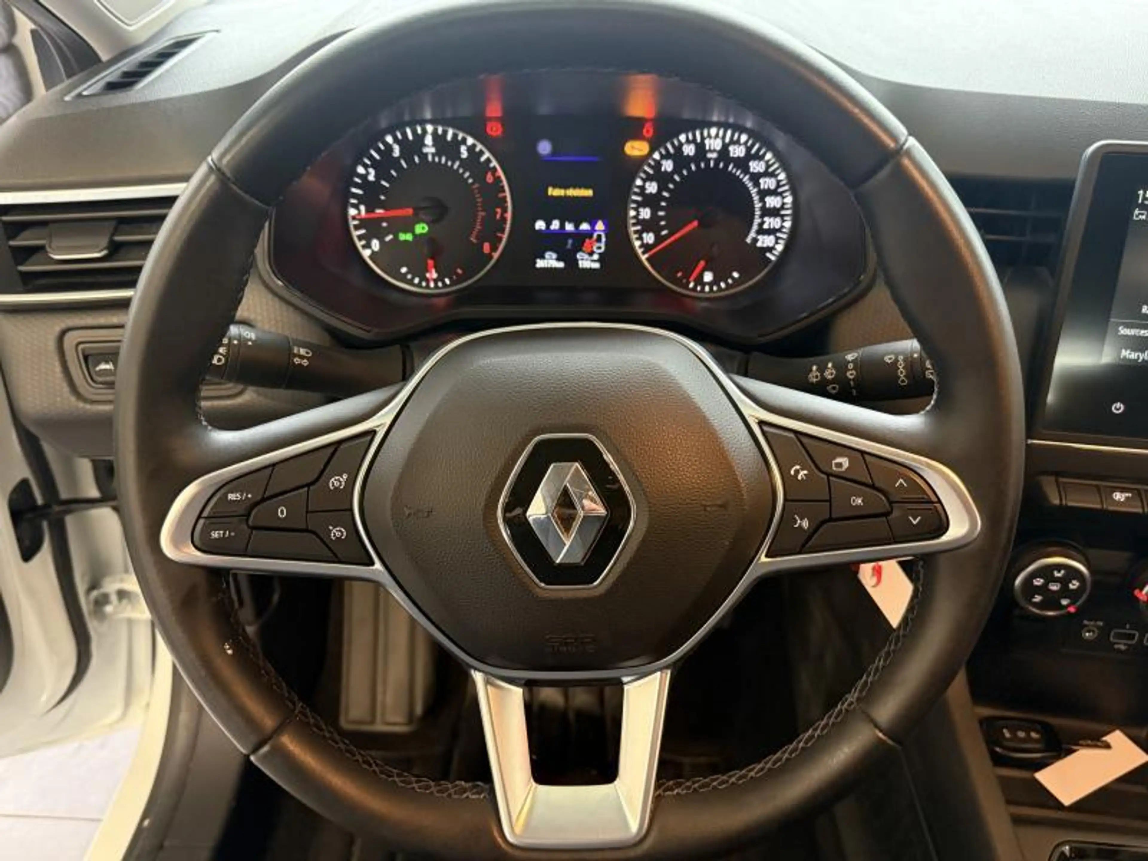 Renault Clio ZEN — photo 11