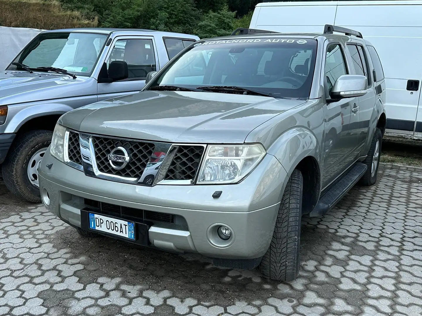 Nissan Pathfinder 2.5 LE Auto 2625L775K9 Grigio - 2