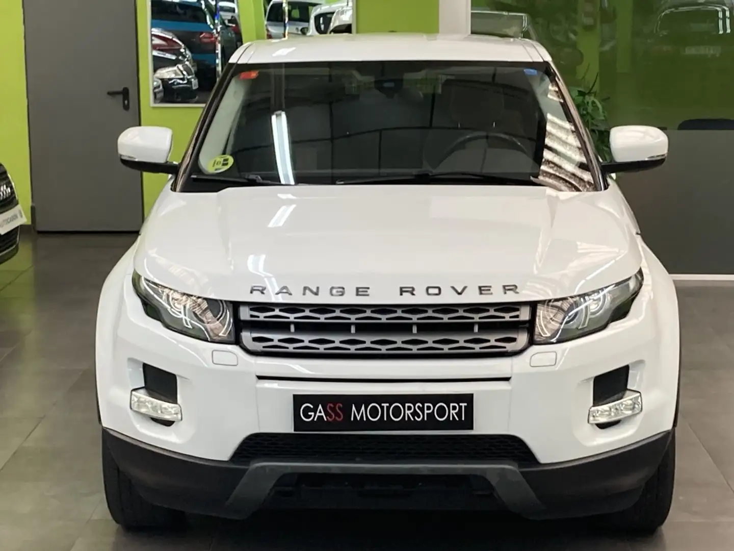 Land Rover Range Rover Evoque 2.2L TD4 Pure 4x4 Bílá - 2