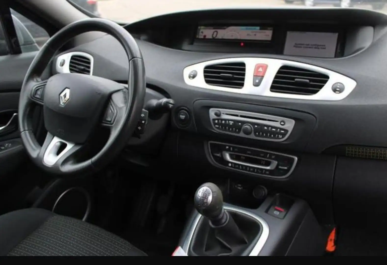 Renault Scenic 1.4 TCe Dynamique Srebrny - 1