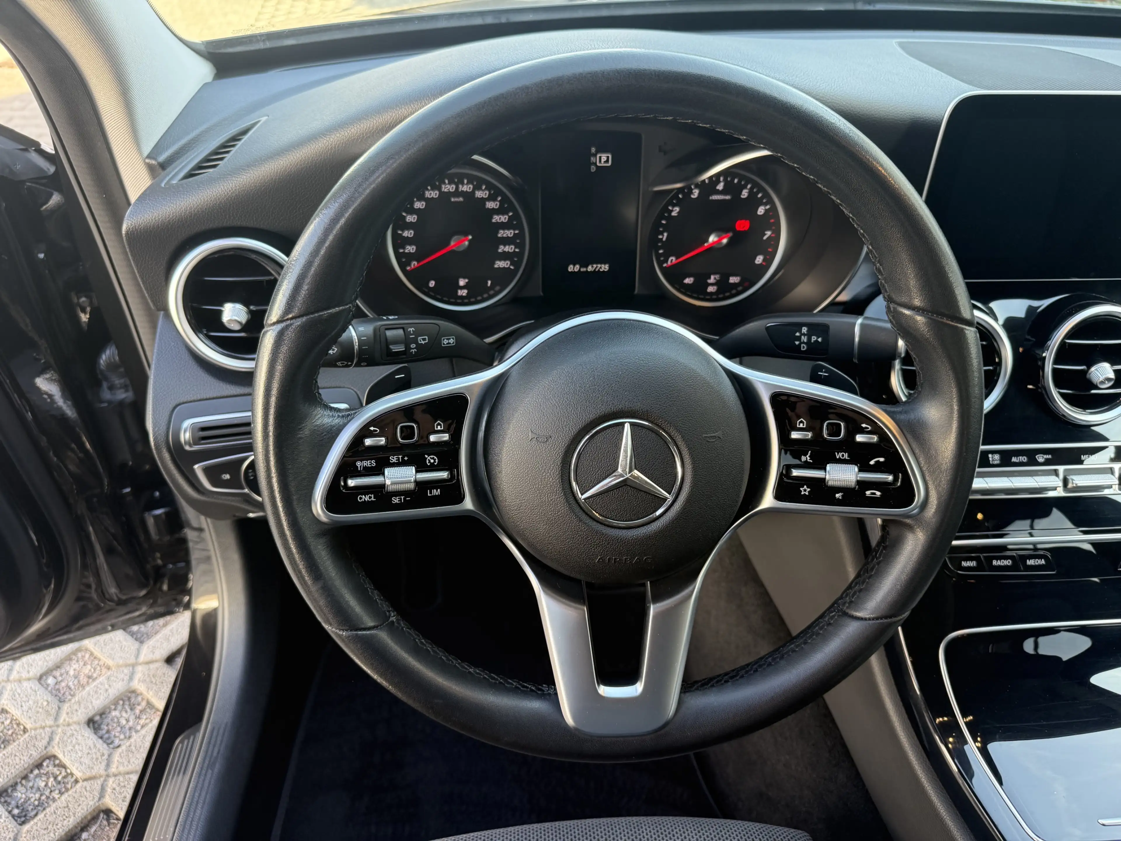 Mercedes-Benz C 400 T 4Matic LED+CARPLAY+SITZHEIZUNG+R-KAMERA — photo 7