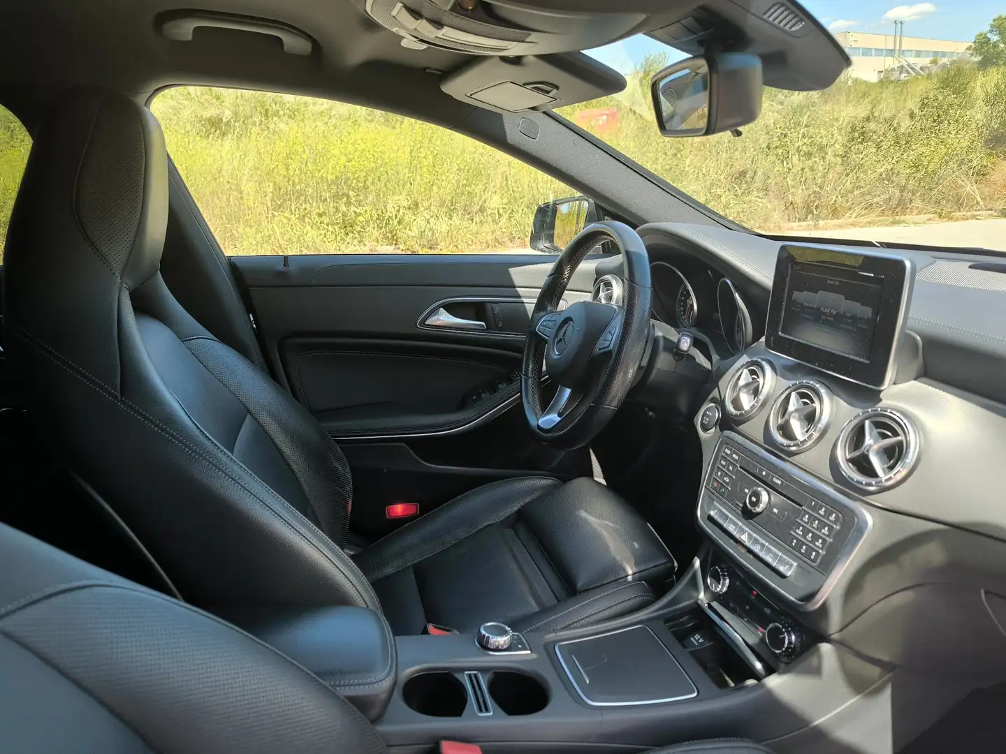 Mercedes-Benz CLA 220 Shooting Brake 220d 7G-DCT - 2