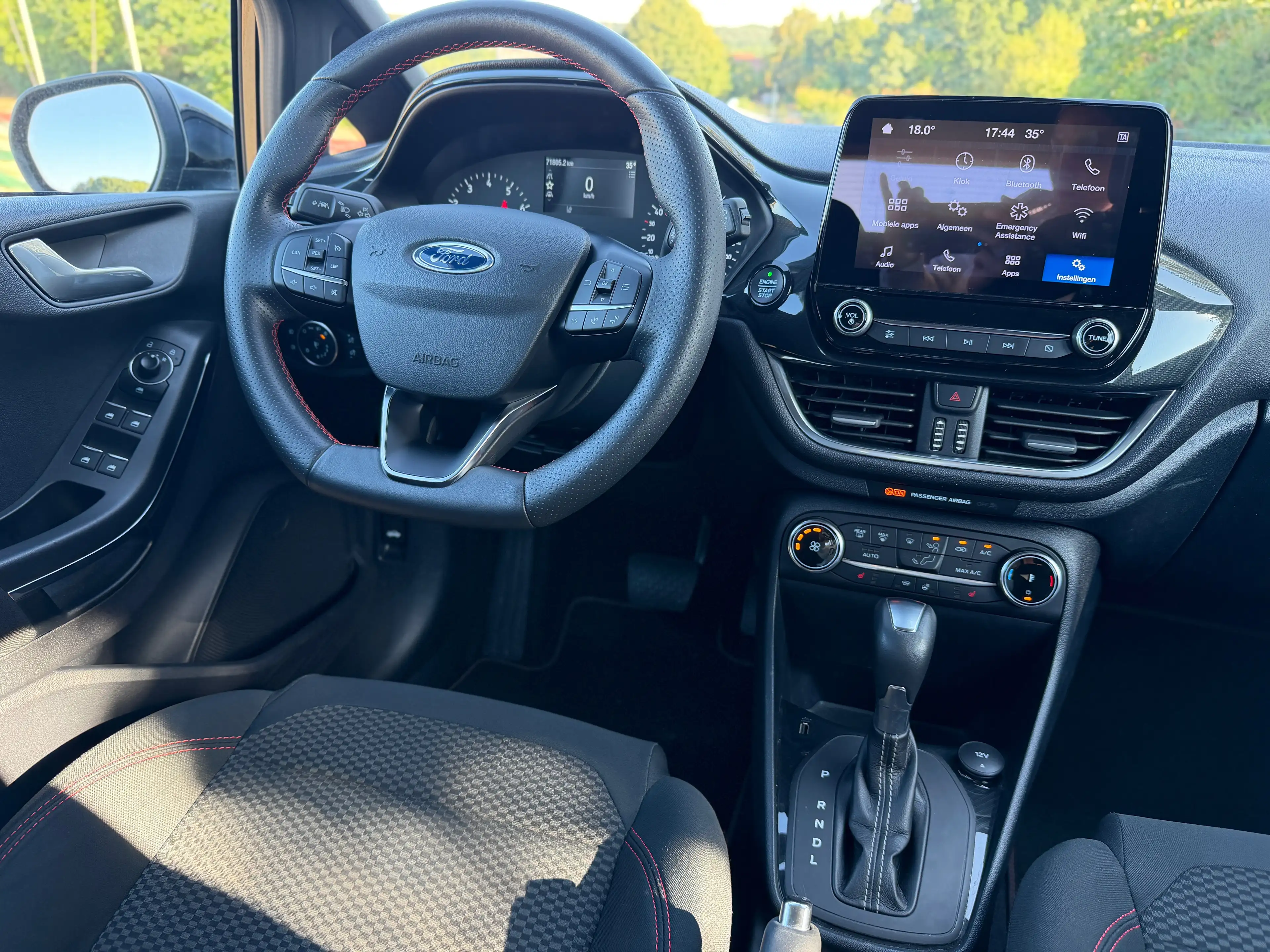 Ford Fiesta Fiesta 1.0 EcoBoost ST-Line (EU6d) — photo 10