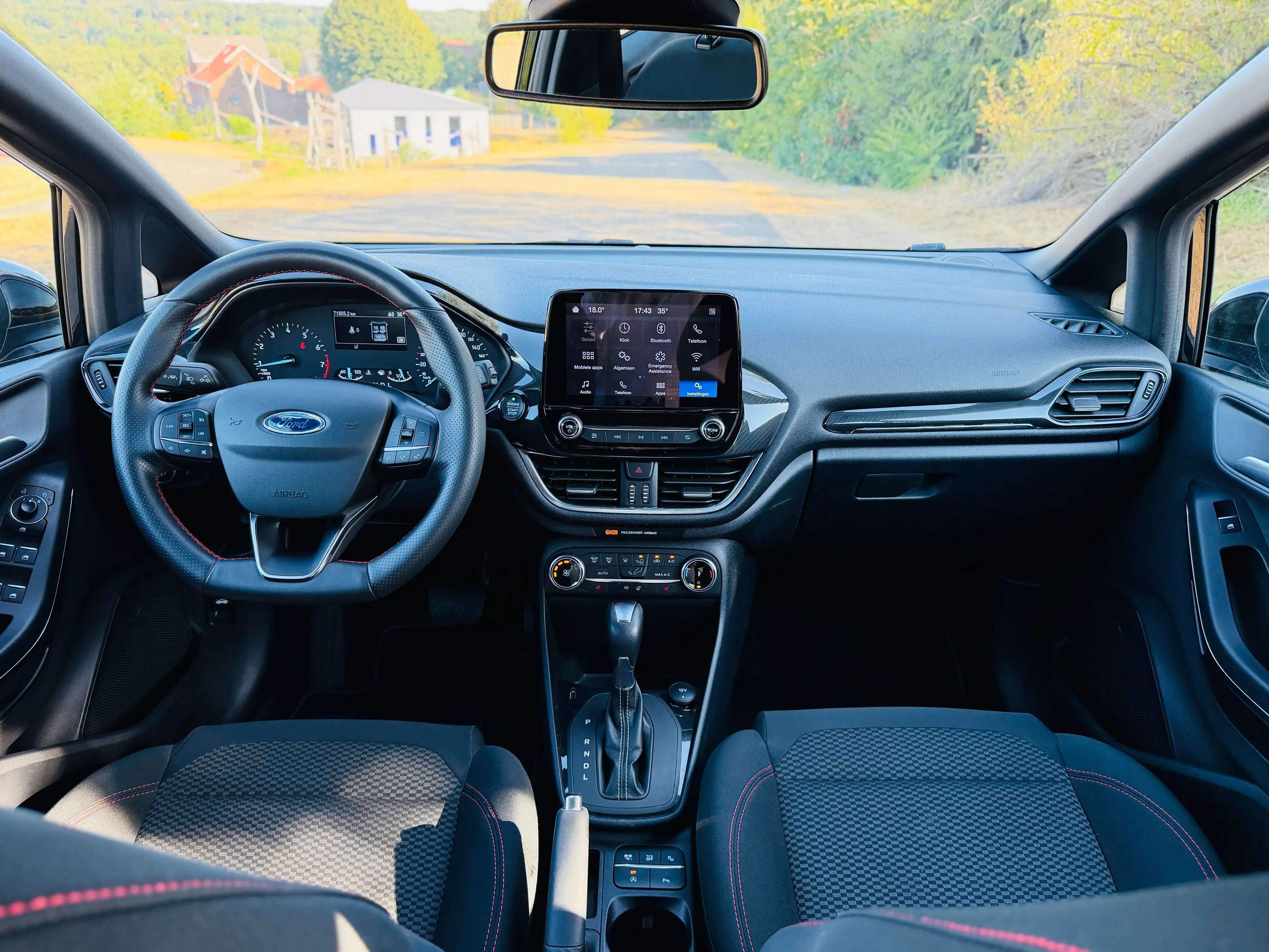 Ford Fiesta Fiesta 1.0 EcoBoost ST-Line (EU6d) — photo 13