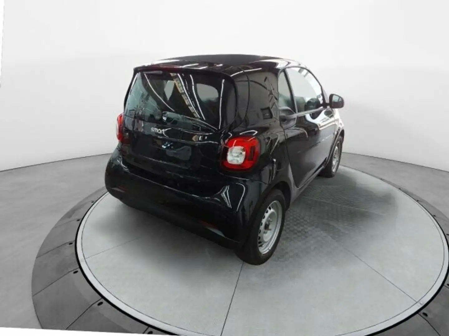 smart forTwo EQ Schwarz - 2