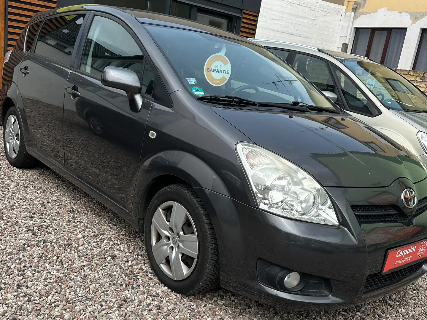 Toyota Corolla Verso 2.2 D-4D DPF Sol Grigio - 1