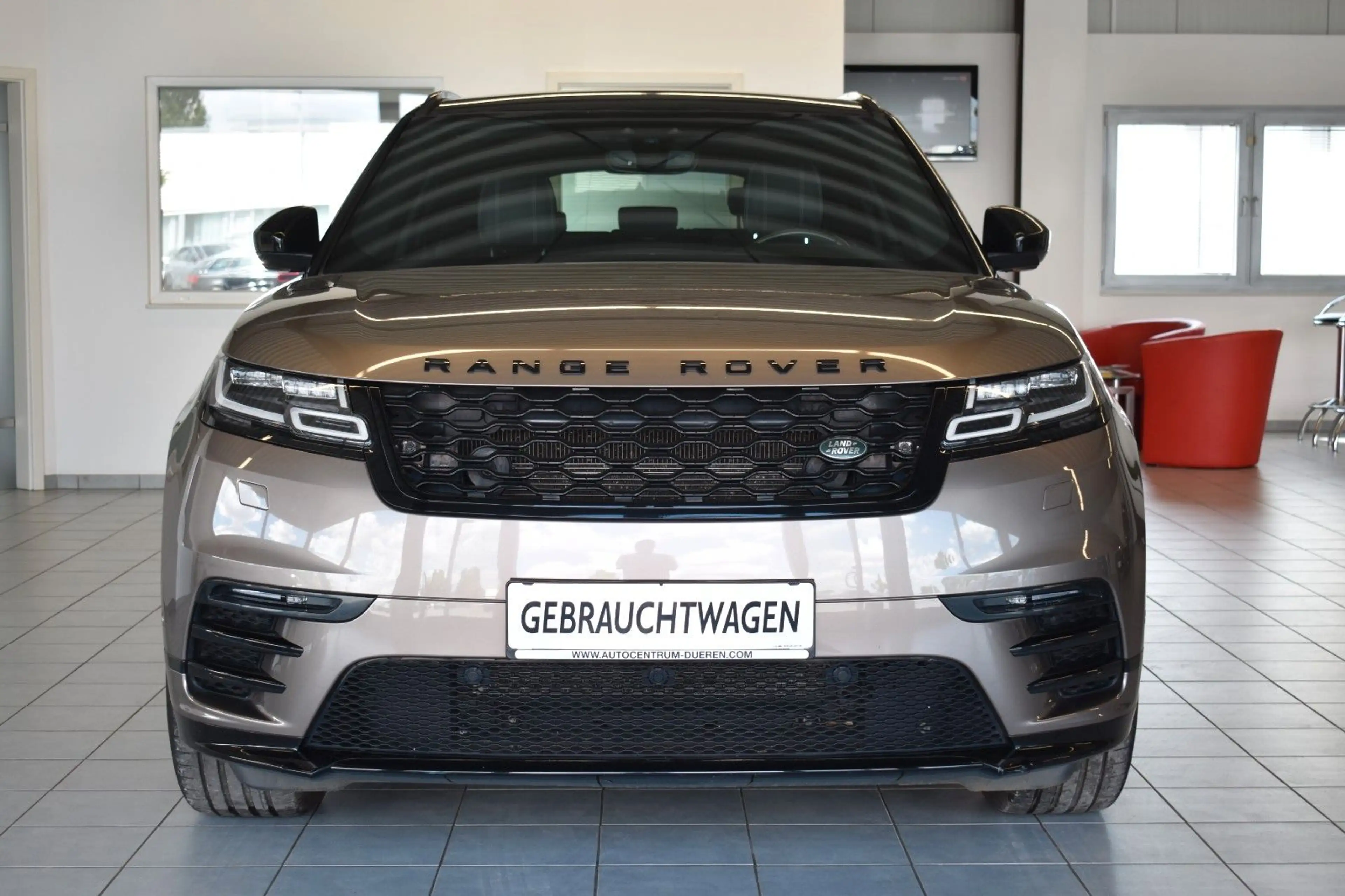 Land Rover Range Rover Velar R-Dynamic SE/LED/PANO/ — photo 3