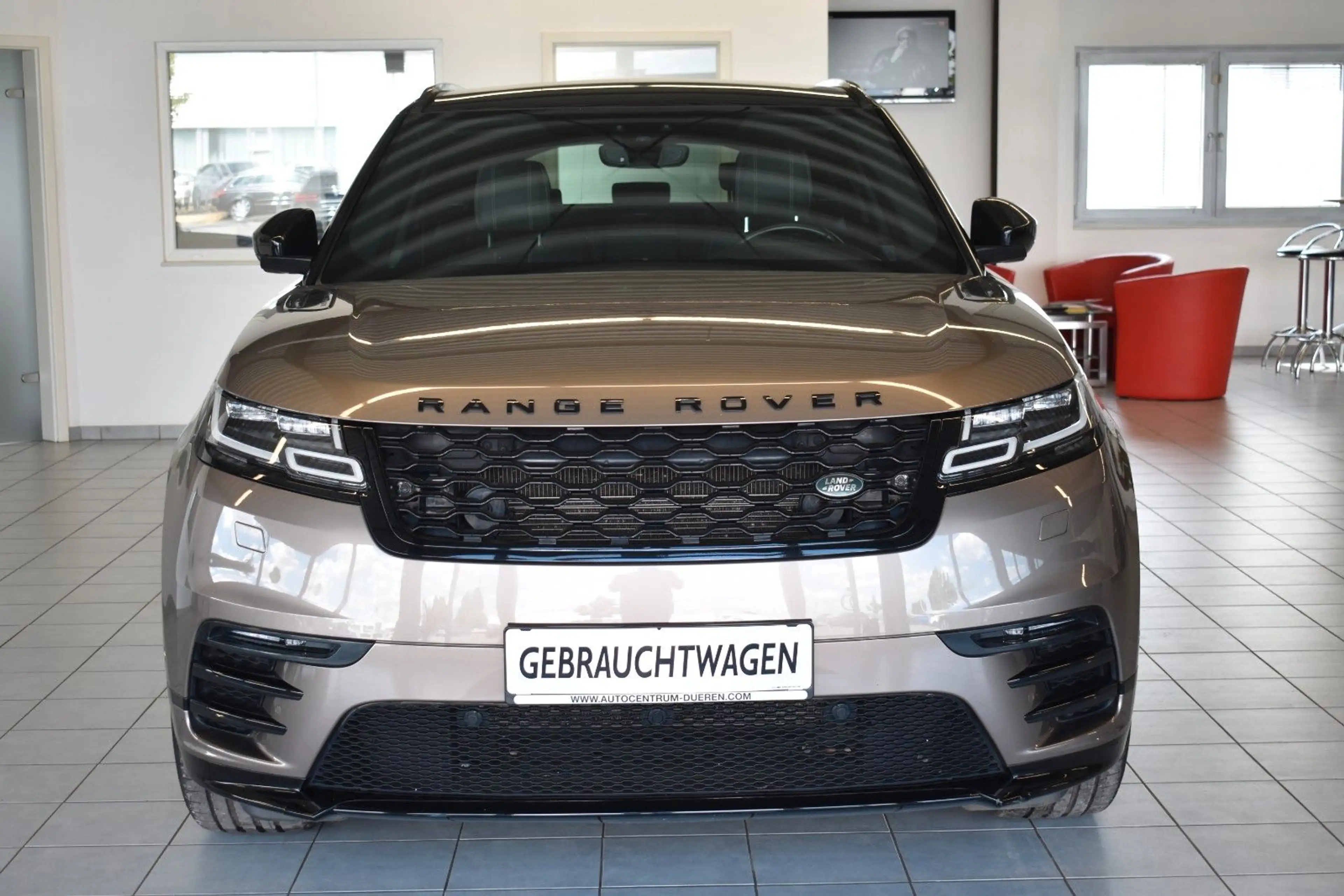 Land Rover Range Rover Velar R-Dynamic SE/LED/PANO/ — photo 2