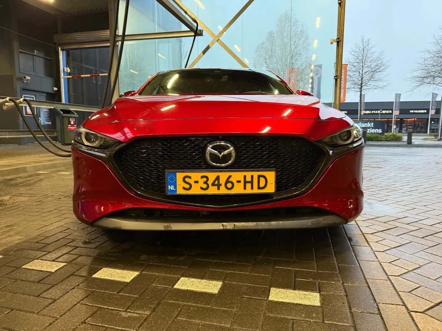 Mazda 3 3 2.0 SA-G Luxury Rood - 1