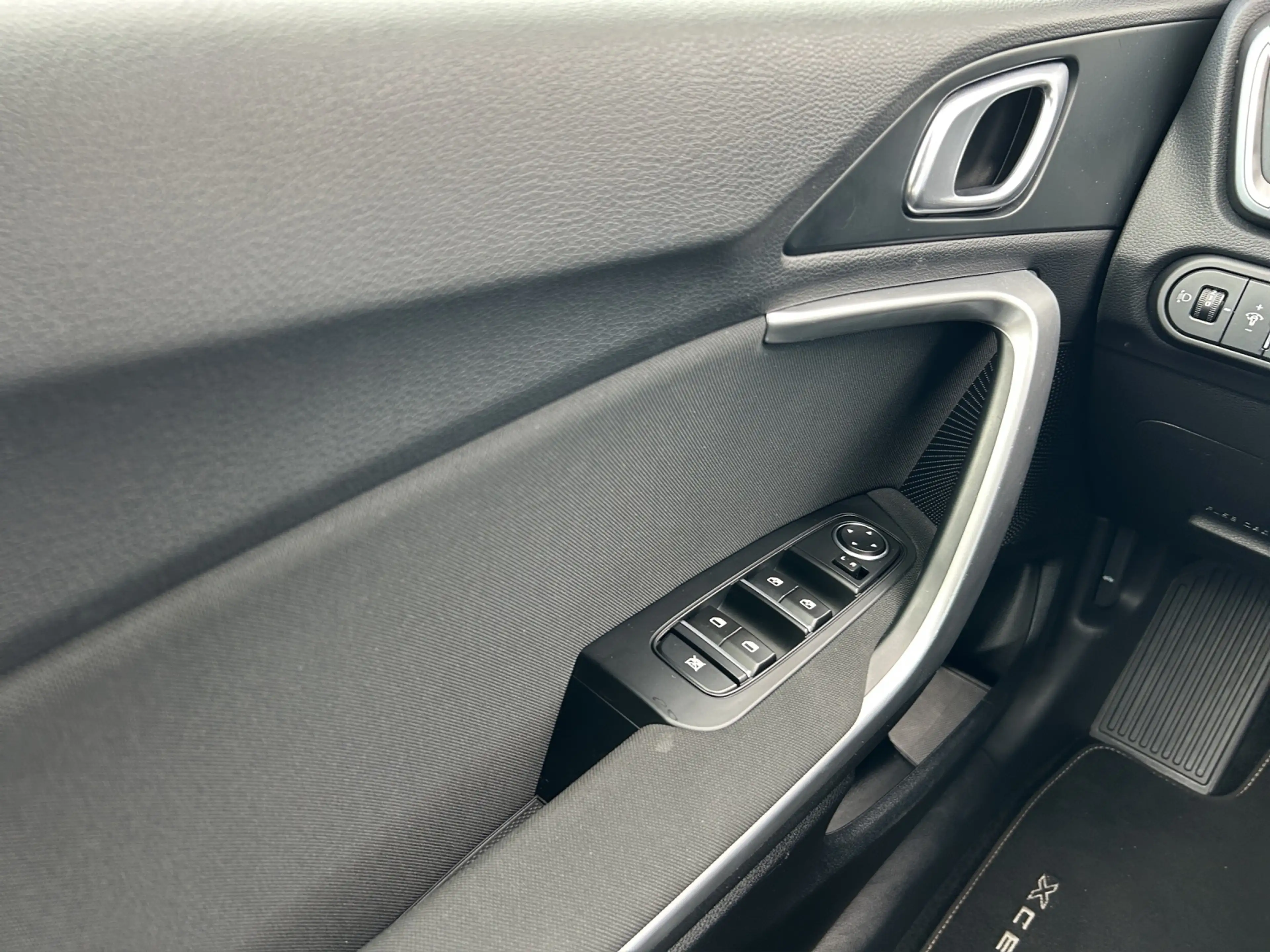 Kia XCeed 1.0 T-GDi Edition 7 KAMERA/SHZ/KLIMA — photo 18
