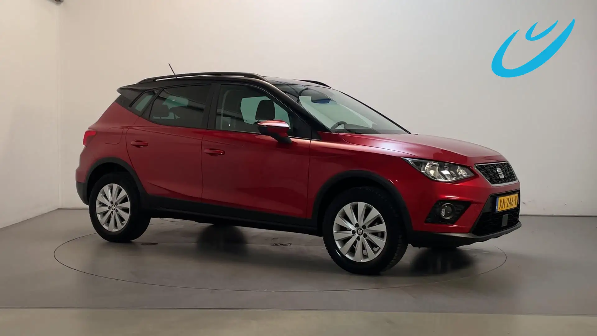 SEAT Arona 1.0 TSI Style Business Intense Camera Adaptive Cru Červená - 1