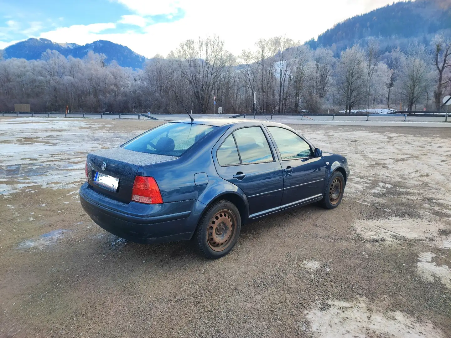 Volkswagen Bora Comfortline Blau - 2