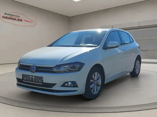 Volkswagen Polo VI Highline,PDC v+h,Sitzheiz,Tempom.,Notbremsass.