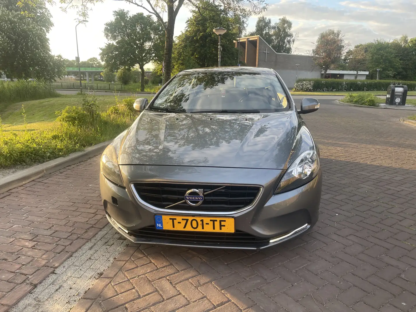 Volvo V40 2.0 D2 Summum Szürke - 1
