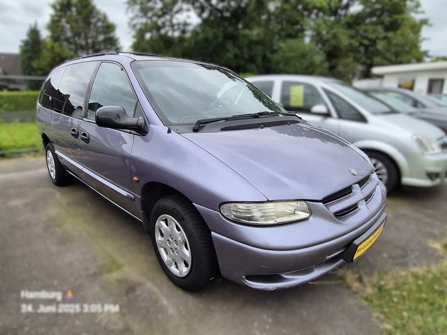 Chrysler Grand Voyager 2.4 SE  Automatik  Klima  7 sitzer  1 Hand Gris - 1