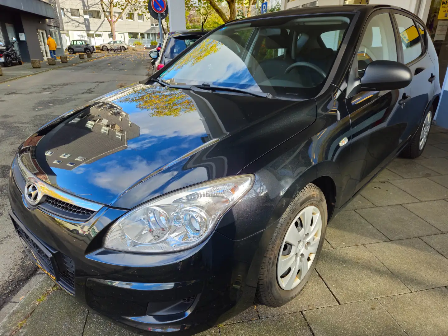 Hyundai i30 Classic Schwarz - 1