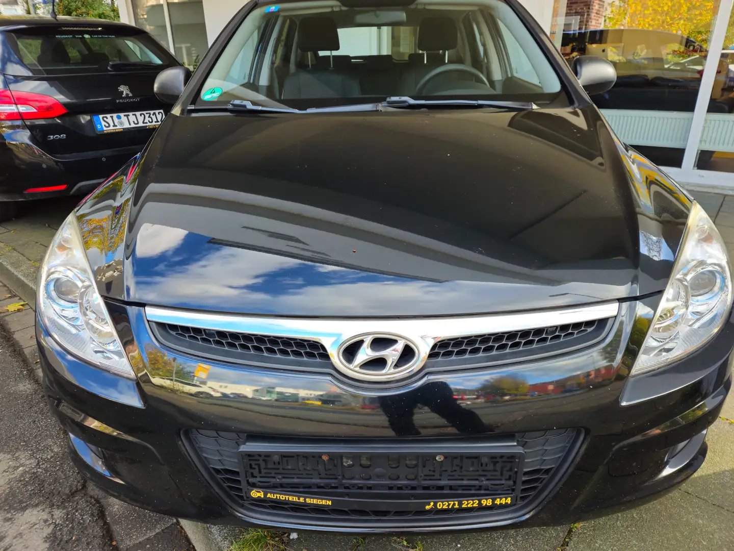 Hyundai i30 Classic Schwarz - 2