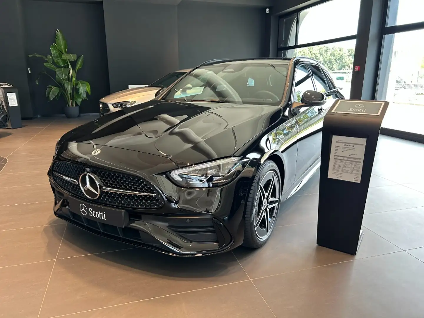 Mercedes-Benz C 220 d 4MATIC Station Wagon Negro - 2