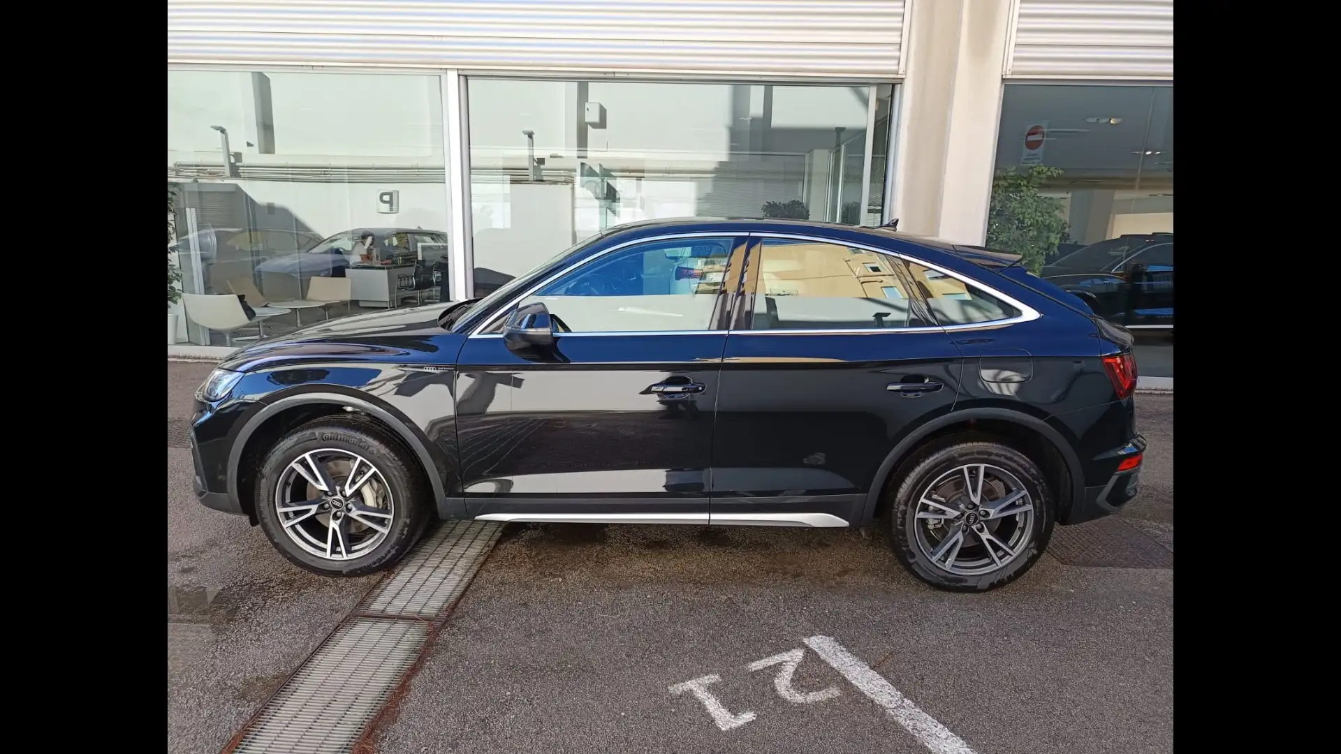 Audi Q5 SPORTBACK 50 TFSI E QUATTRO S TRONIC MY 24 Nero - 2
