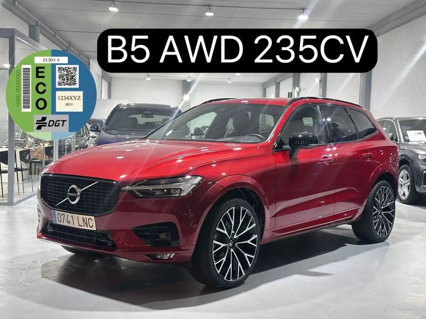 Volvo XC60 2.0 B5 D AWD RDesign Auto Rojo - 1