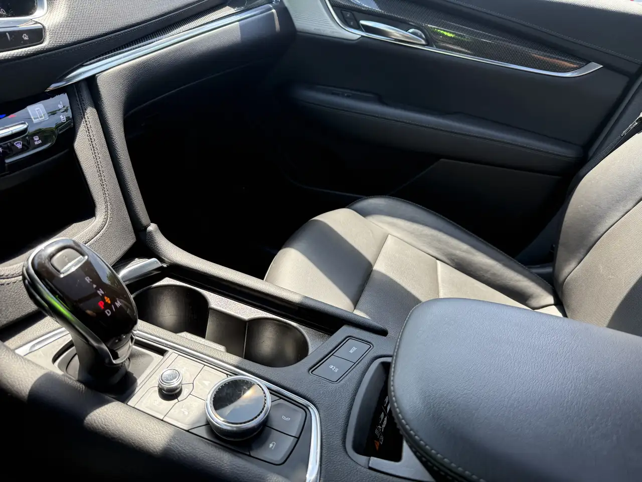 Cadillac XT5 fotografie Cadillac XT5