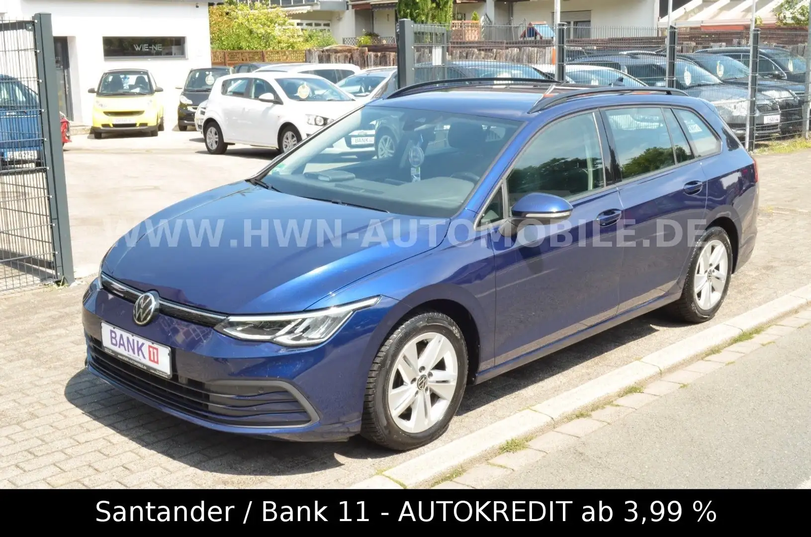 Volkswagen Golf VIII Variant Life* LED* NAVI* PDC v+h* AHK* Bleu - 2