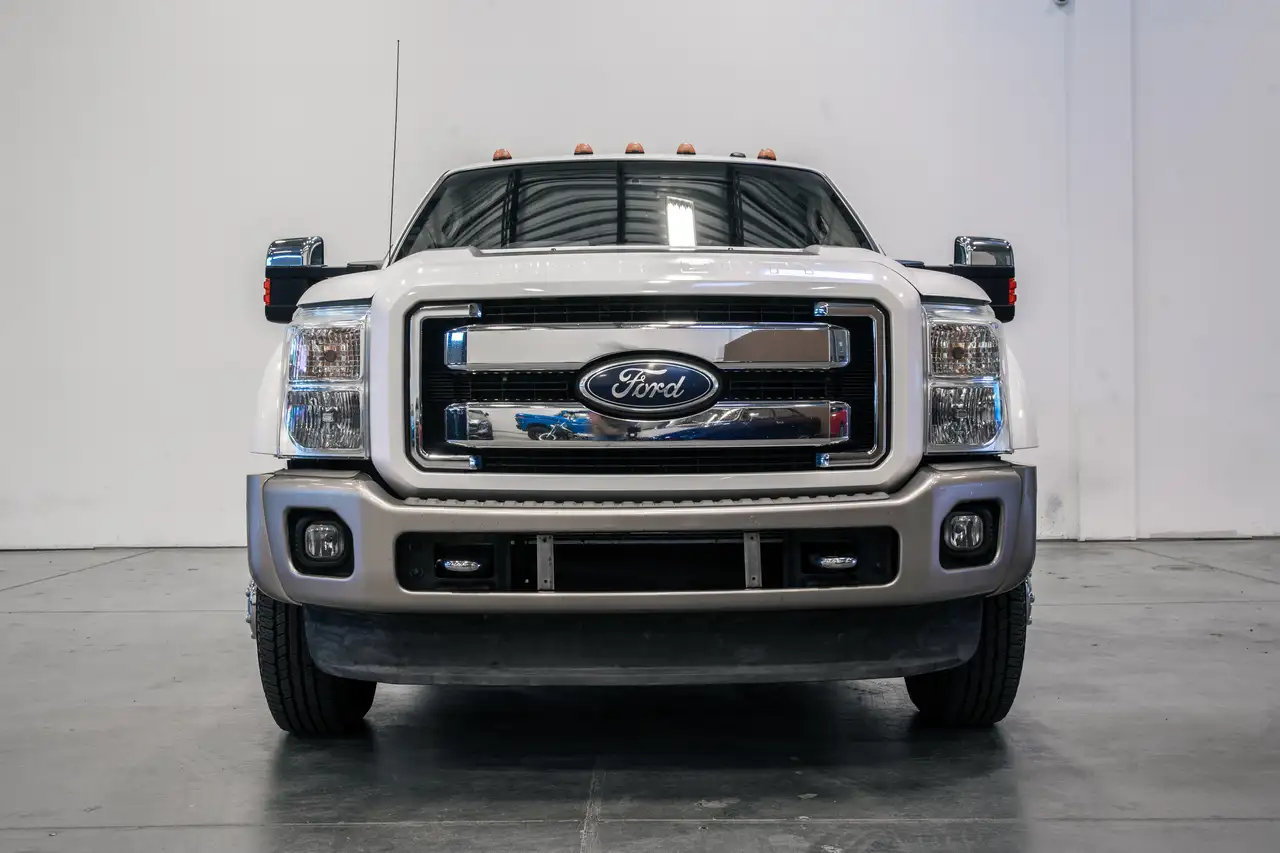 Ford F 450 снимка Ford F 450