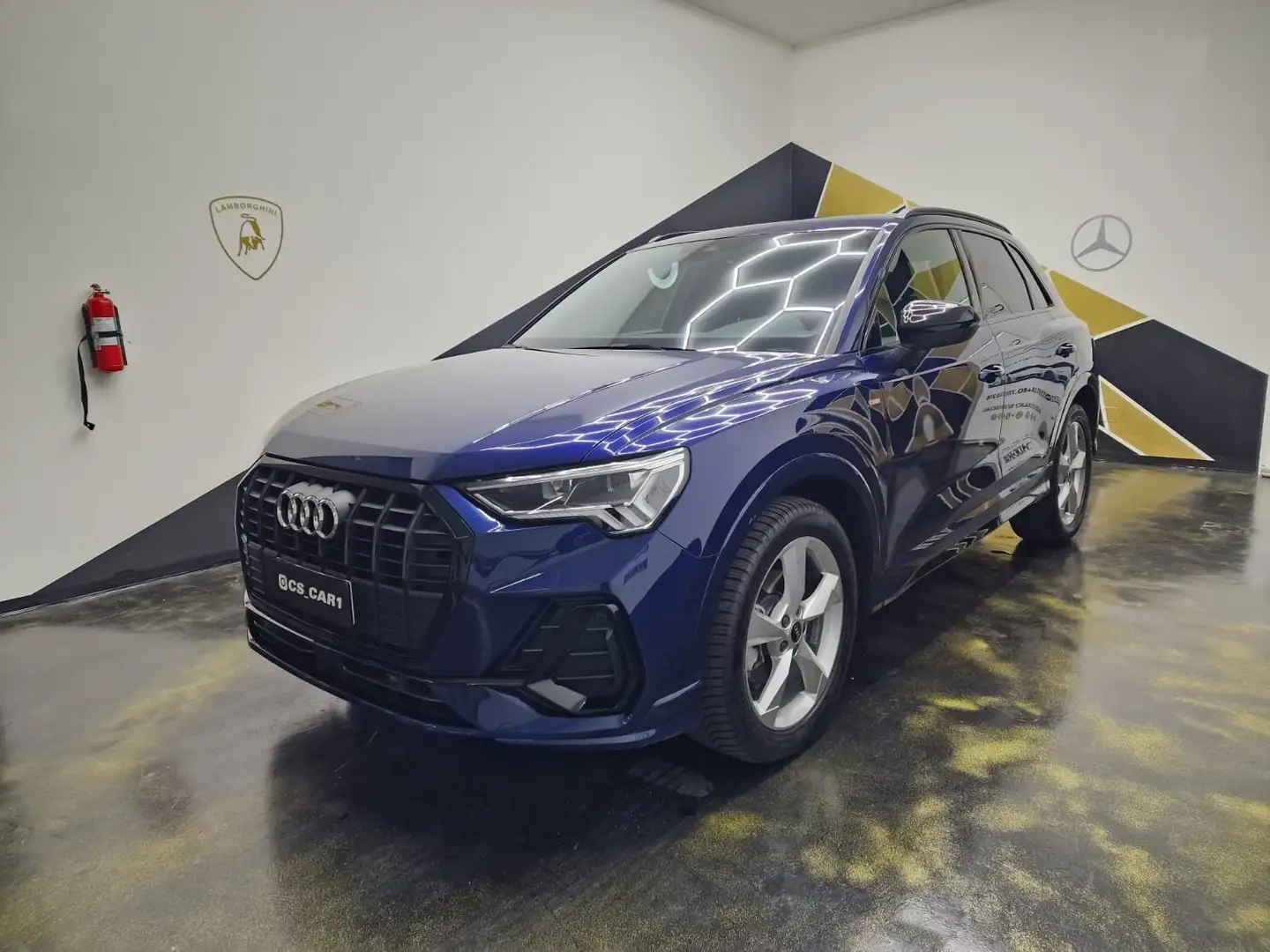 Audi Q3 Q3 II 2018 35 2.0 tdi S line edition s-tronic Bleu - 2
