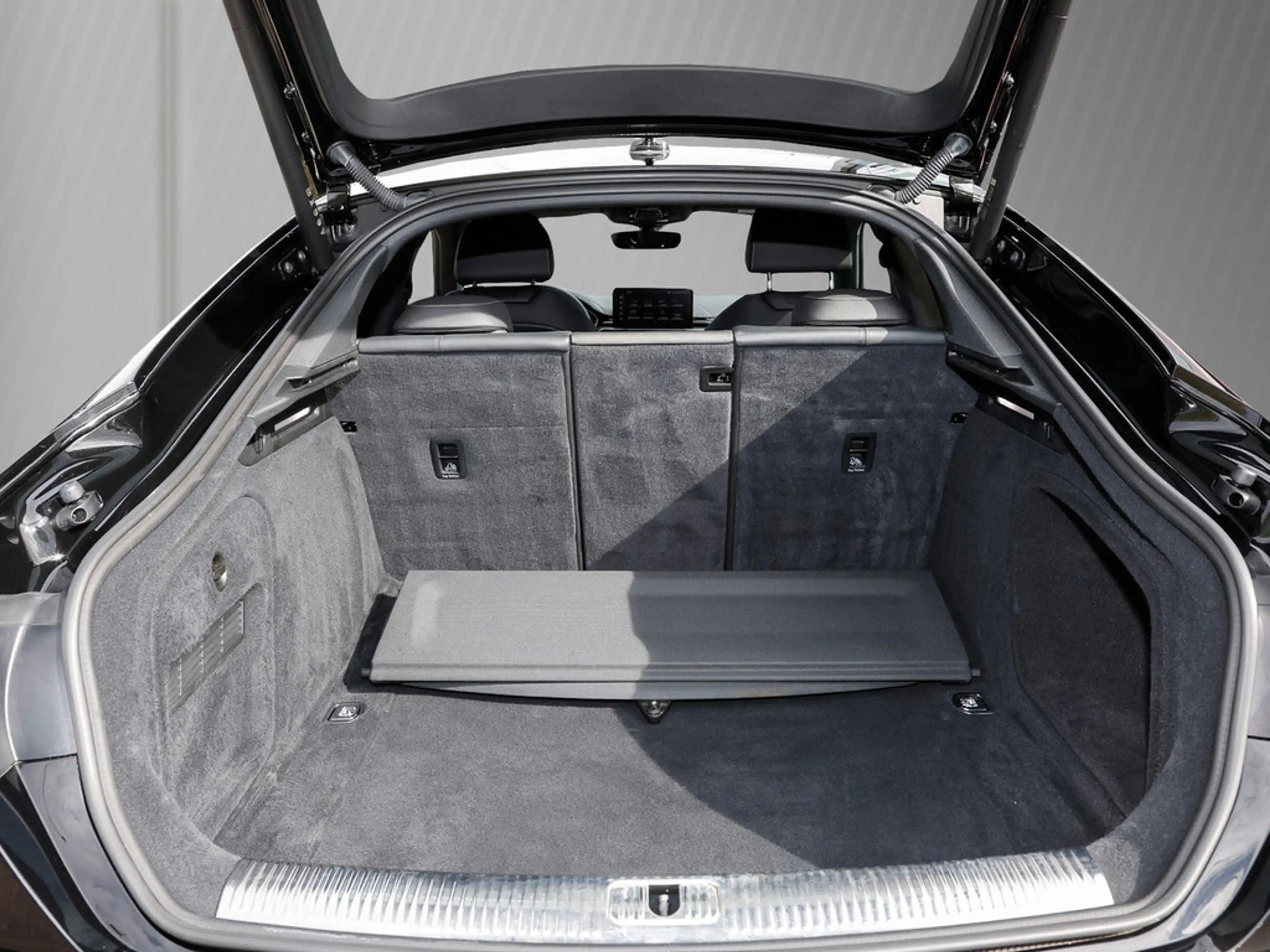 Audi A5 Sportback 35 TFSI S line S-tronic Navi Matrix — photo 12