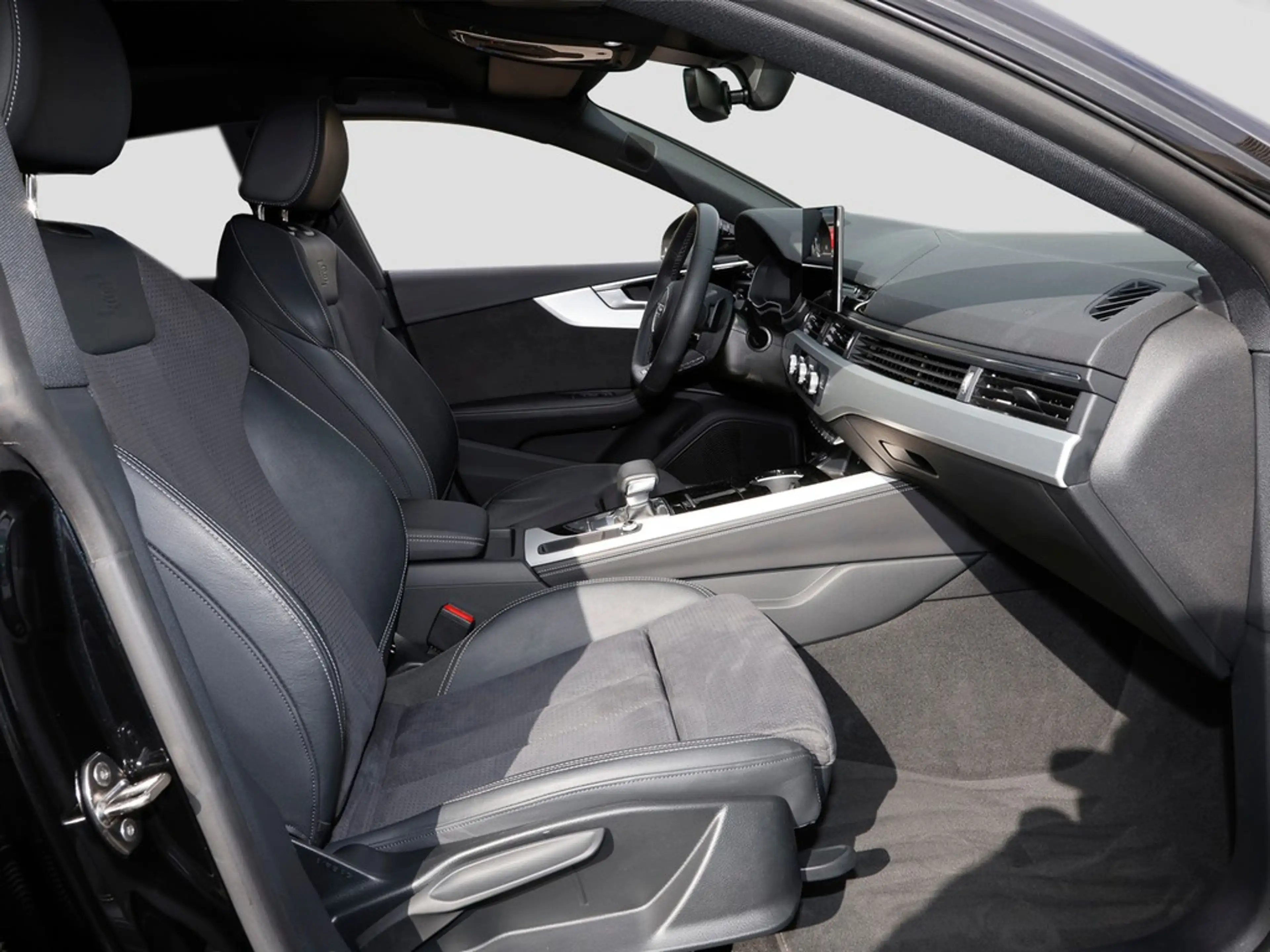 Audi A5 Sportback 35 TFSI S line S-tronic Navi Matrix — photo 11