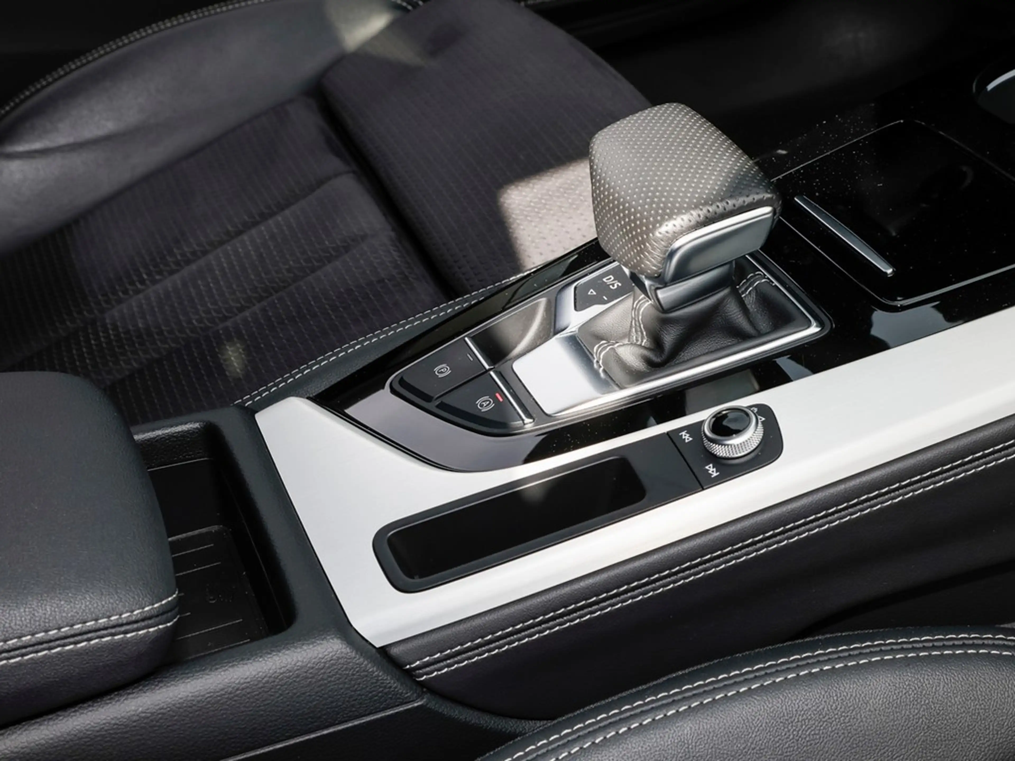 Audi A5 Sportback 35 TFSI S line S-tronic Navi Matrix — photo 15