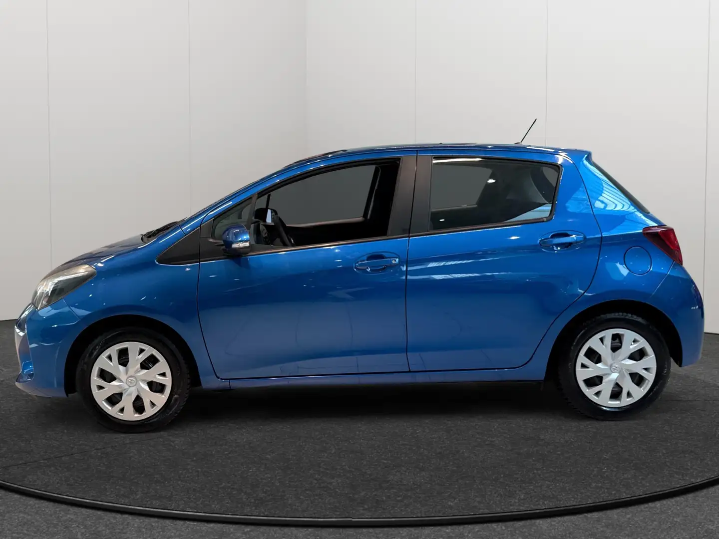 Toyota Yaris 1.5 Hybrid Aspiration | Hybride Automaat | Blauw - 2