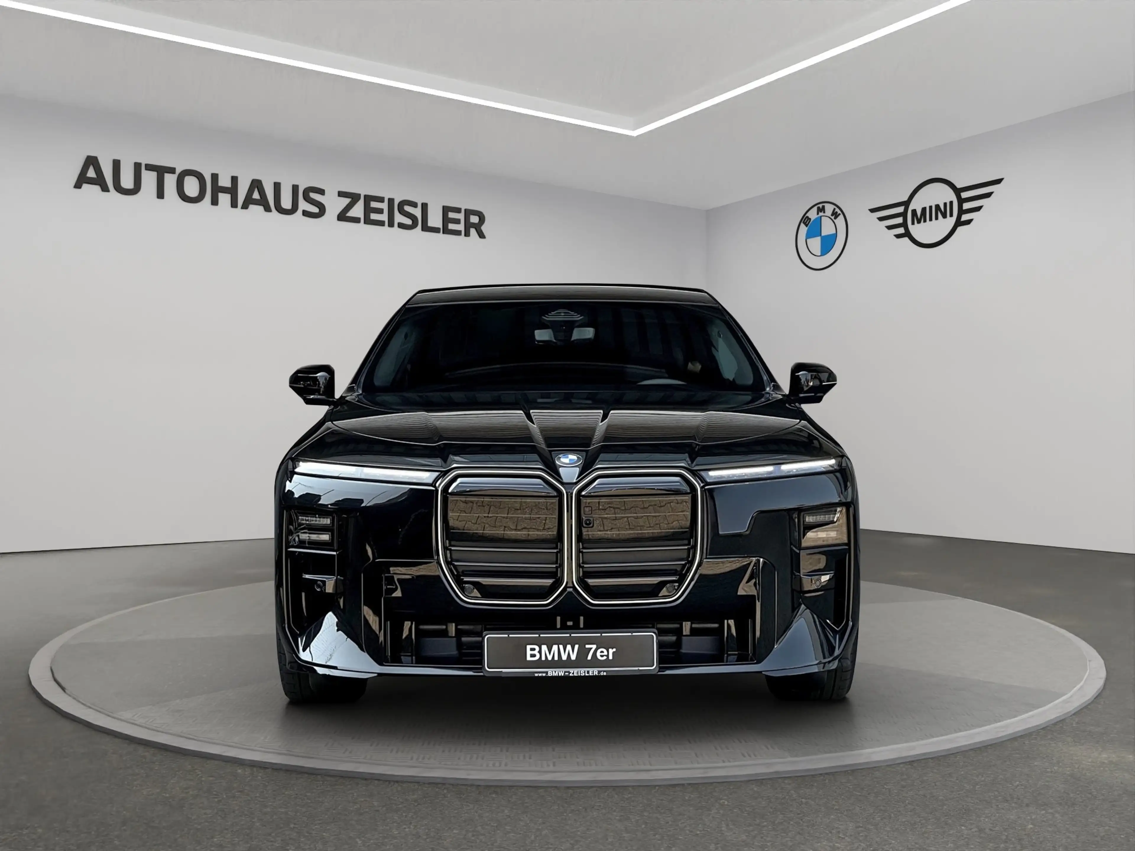 BMW i7 xDrive60 — photo 5