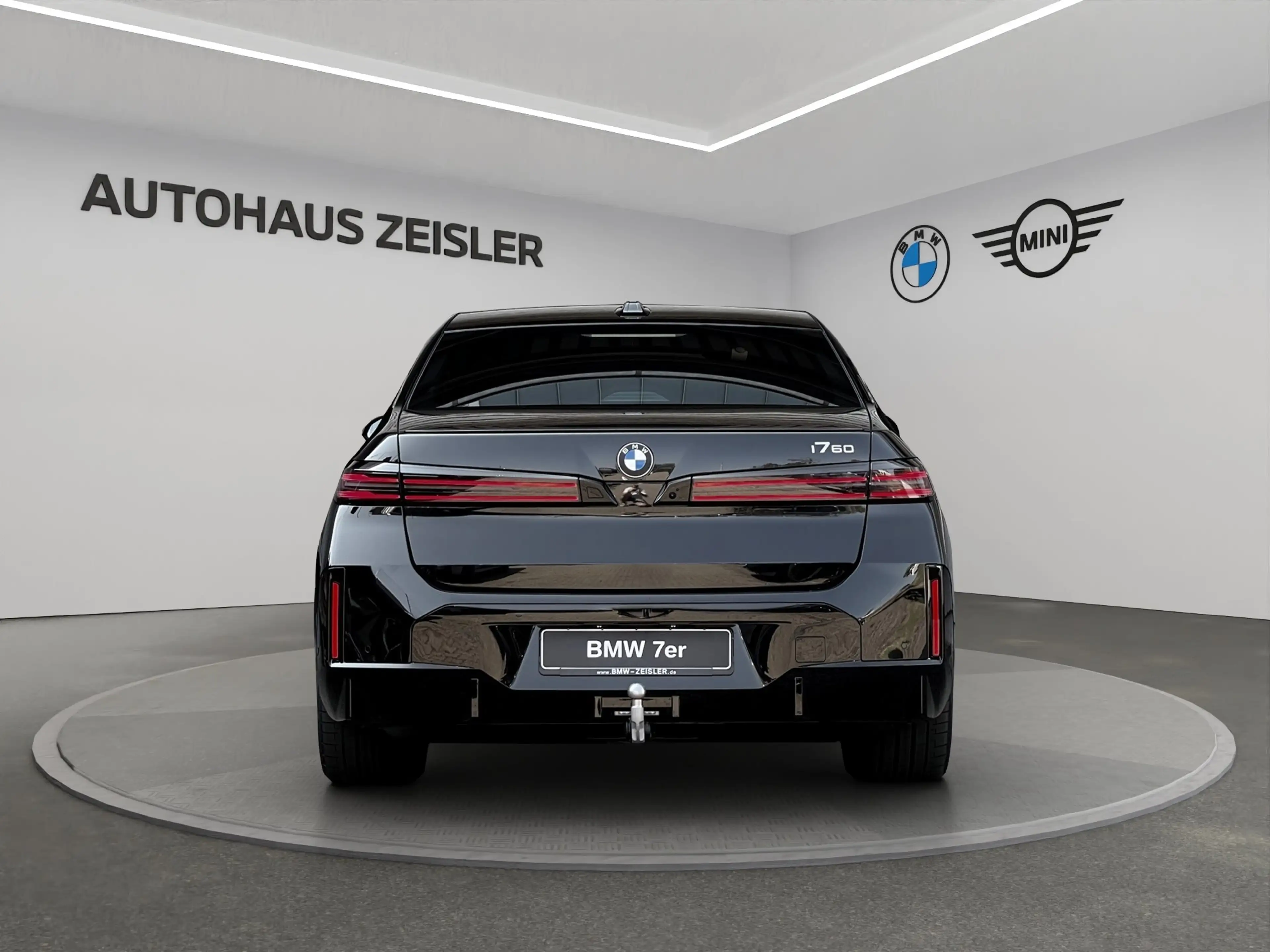 BMW i7 xDrive60 — photo 6