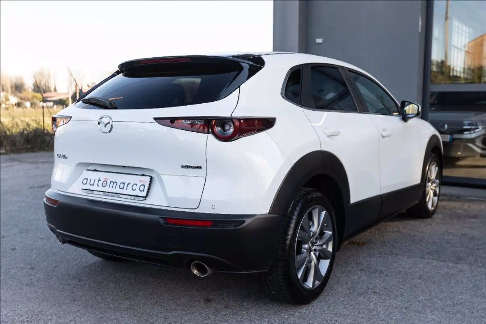 Mazda CX-30 2.0 m-hybrid Executive 2wd 186cv 6mt Bianco - 2