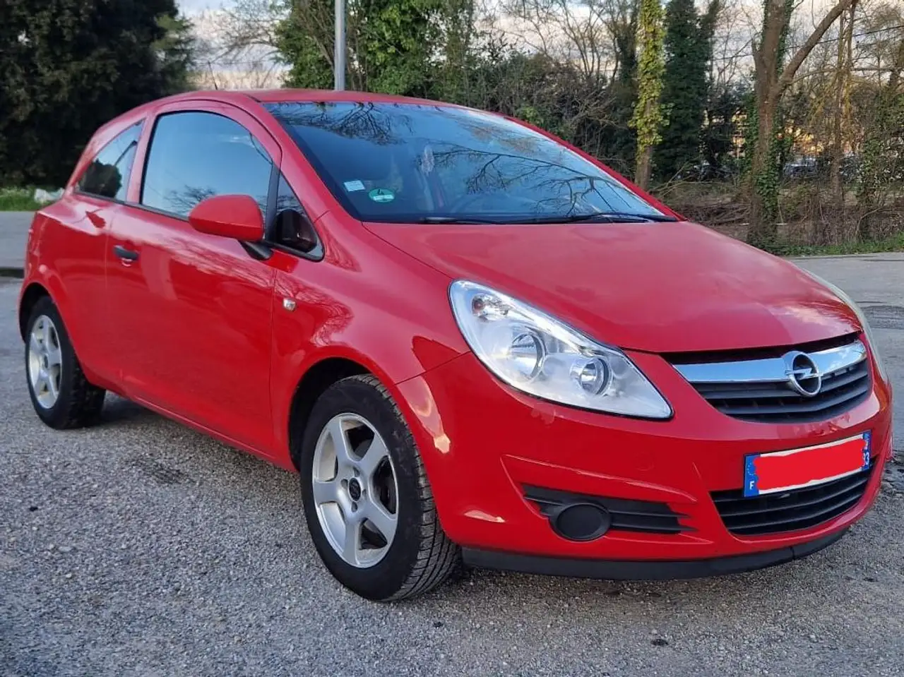 Opel Corsa 1.2 - 80 Twinport Essentia