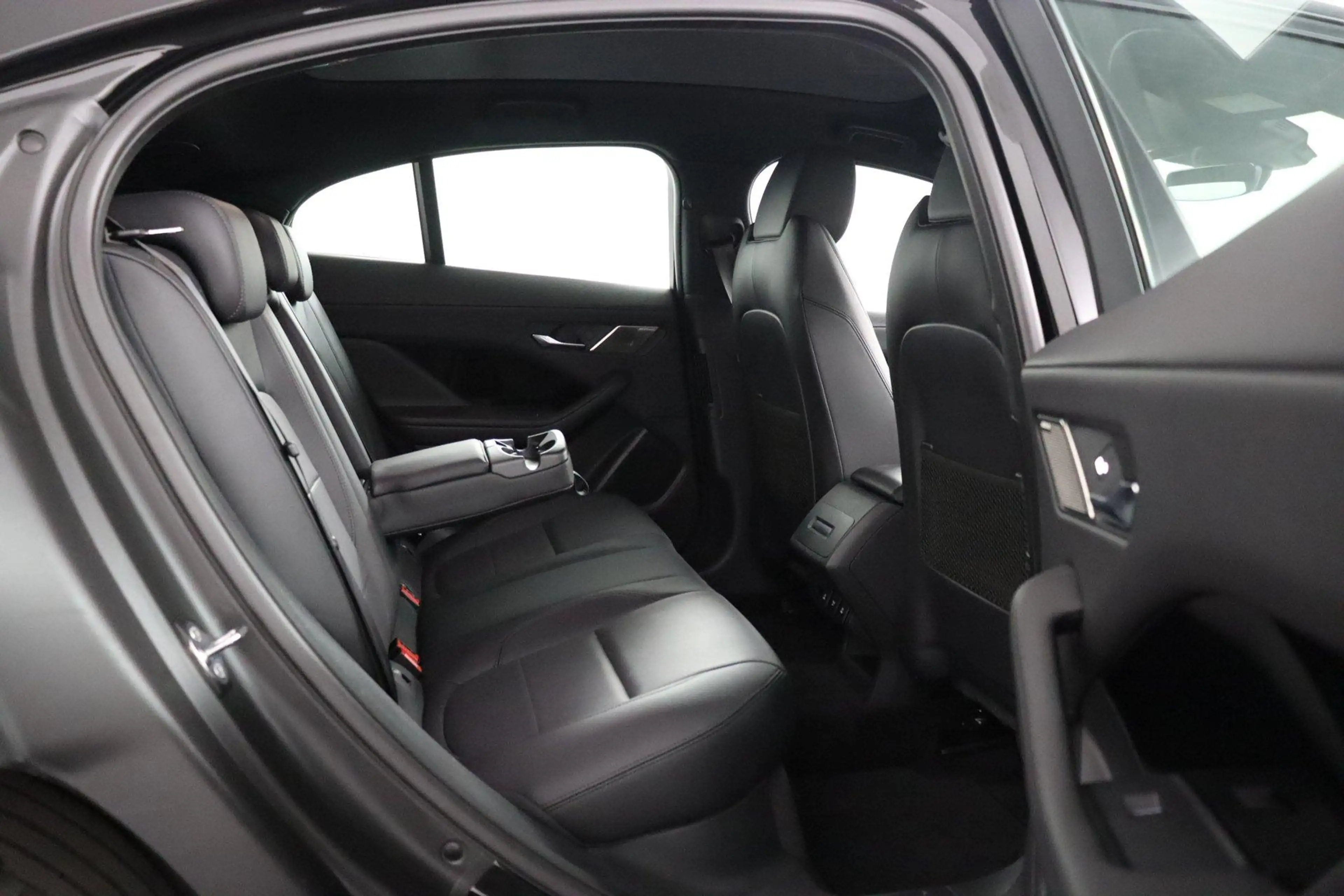 Jaguar I-Pace EV400 Business Edition S 90 kWh Lederen bekleding| — photo 40